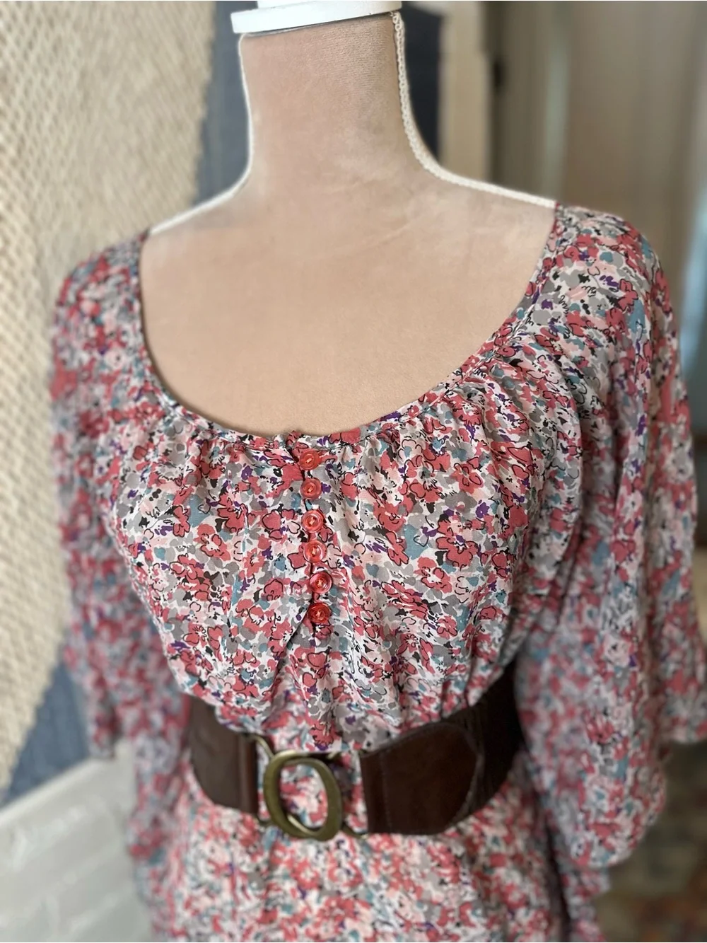 Wet Seal Pink and Blue Micro Floral Print Flowy Blouse - Picture 6 of 11